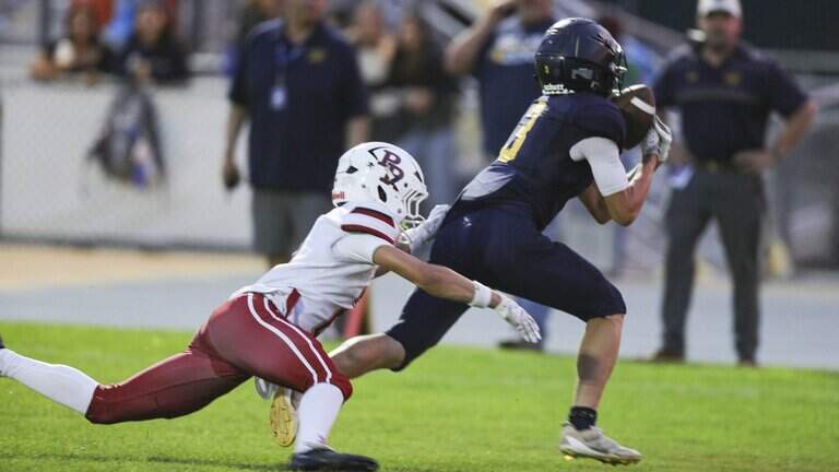 5 teams win in SLO County football action, including 2 shutout victories