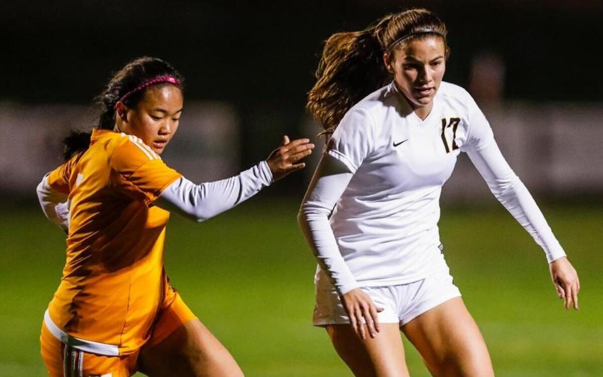 SLO High senior Grace Park (right) was named PAC 8 MVP for girls soccer. Photo by Joe Johnston 01-03-17