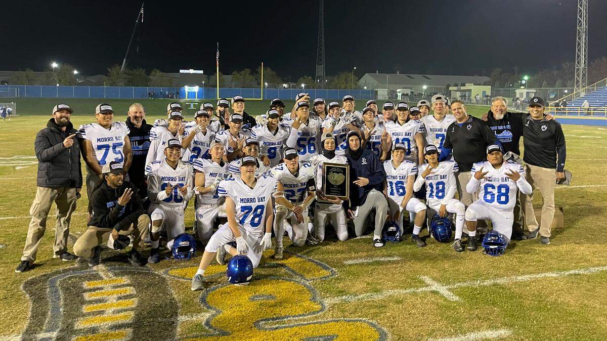 Morro Bay celebrates its championship win over Taft.