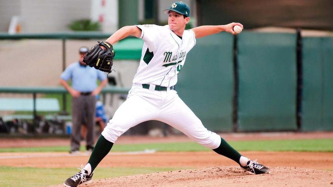 Former Cal Poly standout Matt Imhof has right eye removed following training accident