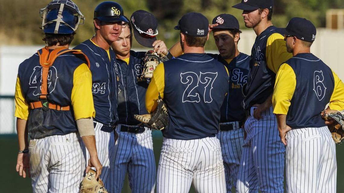 SLO Blues navigate off-field issues to finish 2016 season with winning record