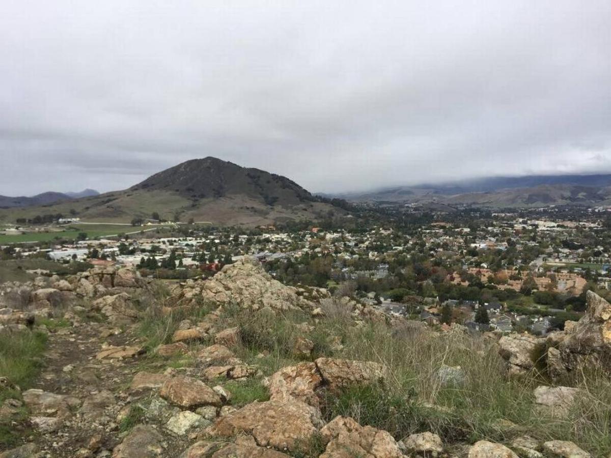 The South Hills Open Space in San Luis Obispo is an easy hike that offers fantastic views of the city.